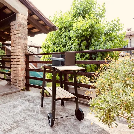 Holiday home Casa Ortensia: Rustico Ristrutturato In Pietra Rive d'Arcano