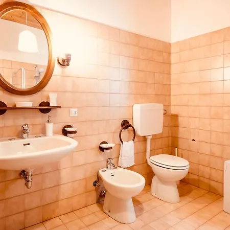 Casa Ortensia: Rustico Ristrutturato In Pietra *