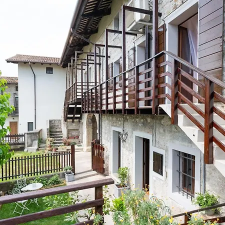 Casa Ortensia: Rustico Ristrutturato In Pietra * Rive d'Arcano