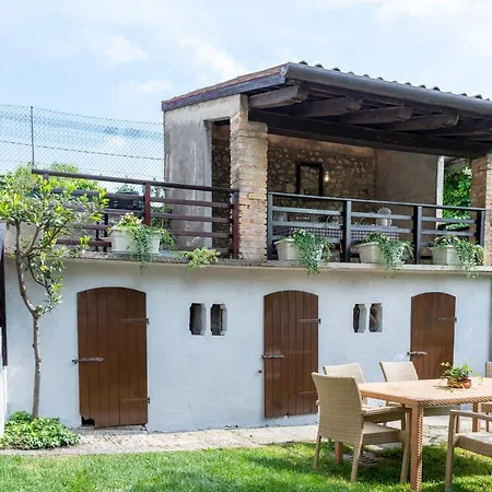 Casa Ortensia: Rustico Ristrutturato In Pietra