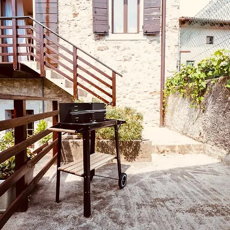 Casa Ortensia: Rustico Ristrutturato In Pietra